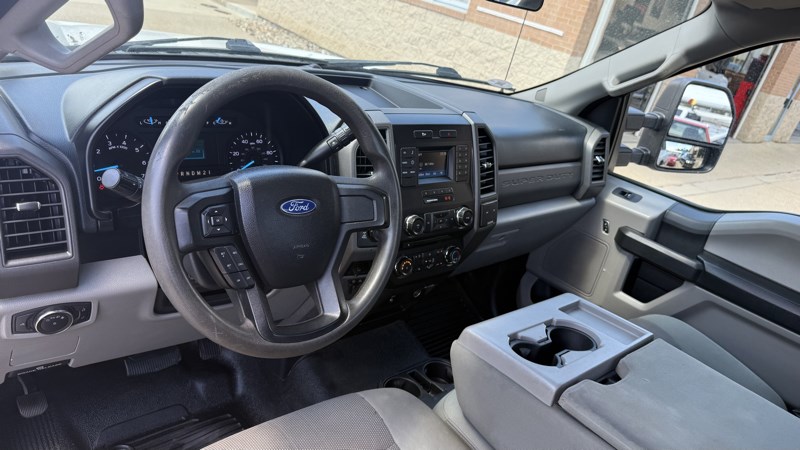 2017 FORD F250 SUPER DUTY 4X4 REG CAB 6.2L V8 GAS - 9