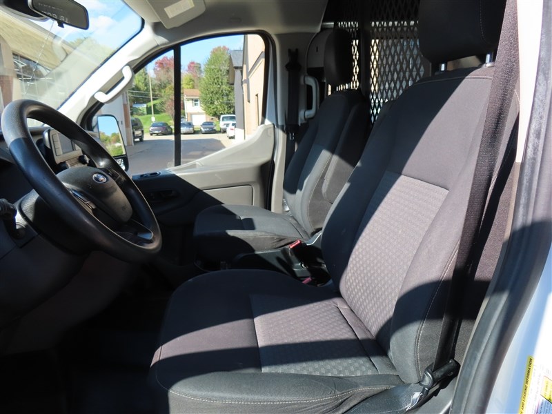 2021 FORD TRANSIT CARGO 2500 photo 9 of 44