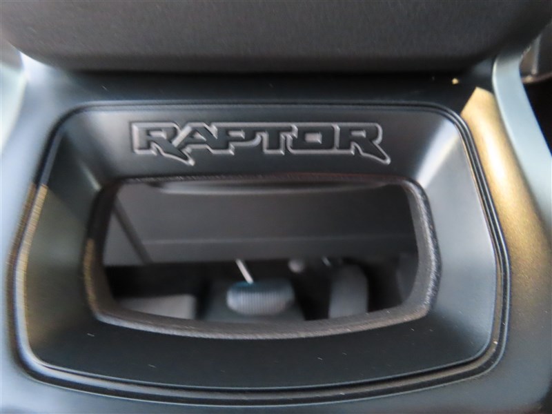 2024 FORD F150 RAPTOR photo 27 of 62