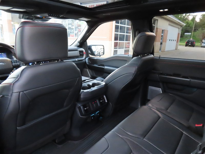 2024 FORD F150 RAPTOR photo 32 of 62