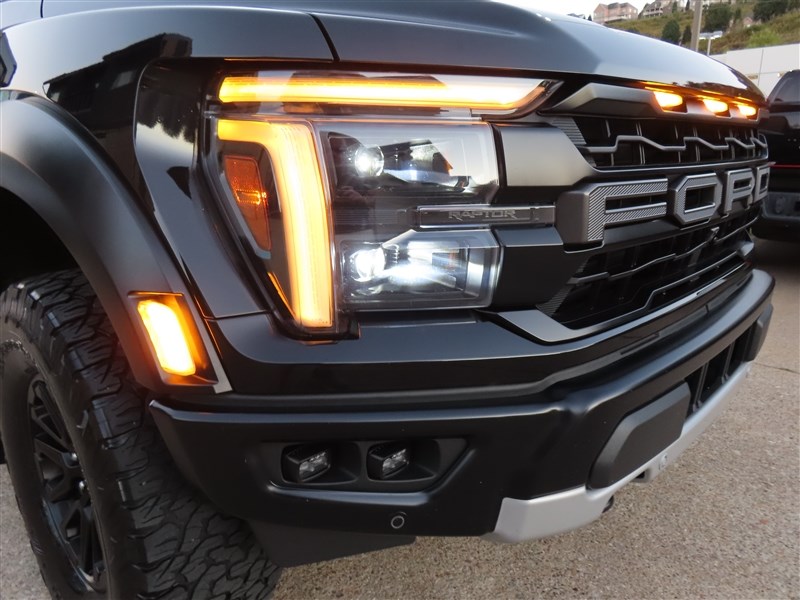 2024 FORD F150 RAPTOR photo 49 of 62