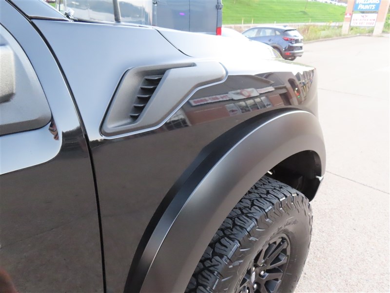 2024 FORD F150 RAPTOR photo 52 of 62