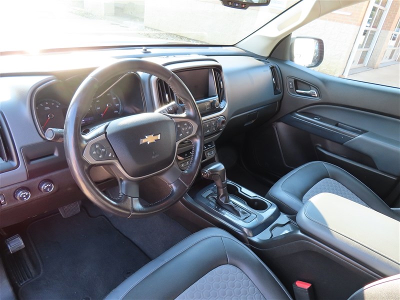 2019 CHEVROLET COLORADO CREW CAB Z71 4X4 V6 - 9
