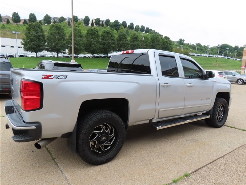 2018 CHEVROLET SILVERADO 1500 4X4 Z71  4 DOOR LT TRIM - 4