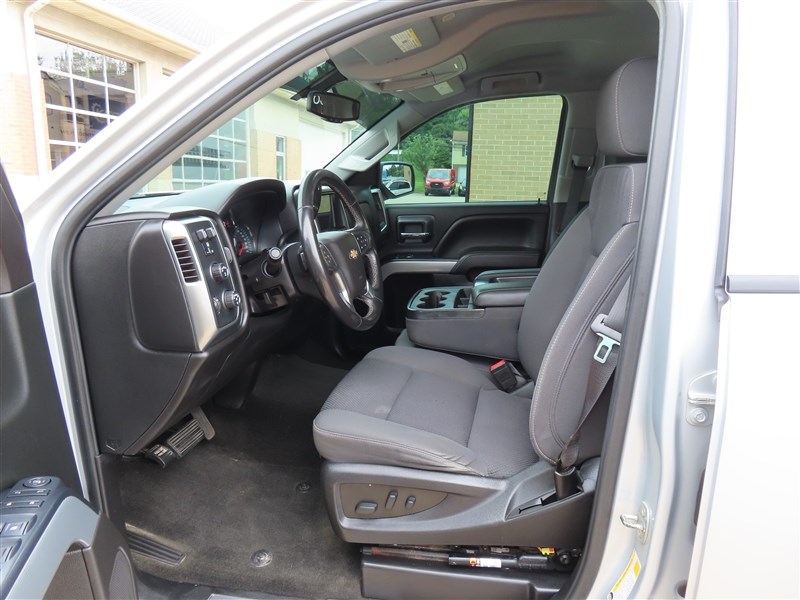 2018 CHEVROLET SILVERADO 1500 4X4 Z71  4 DOOR LT TRIM - 8