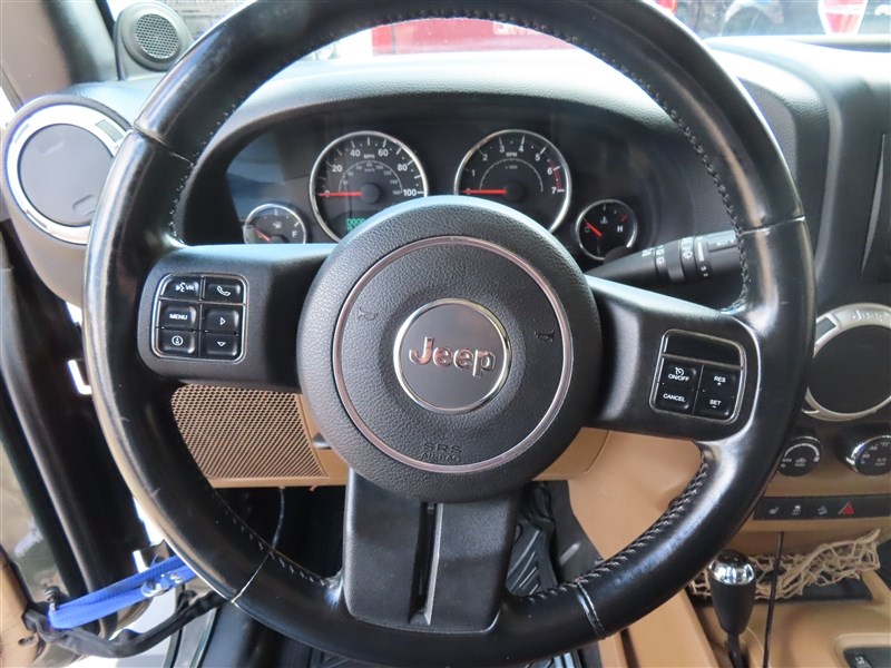 2011 JEEP WRANGLER UNLIMITED SAHARA 4X4 V6 HARDTOP - 11