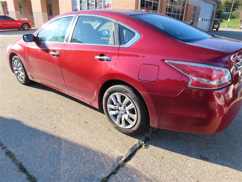 2015 NISSAN ALTIMA photo 8 of 36