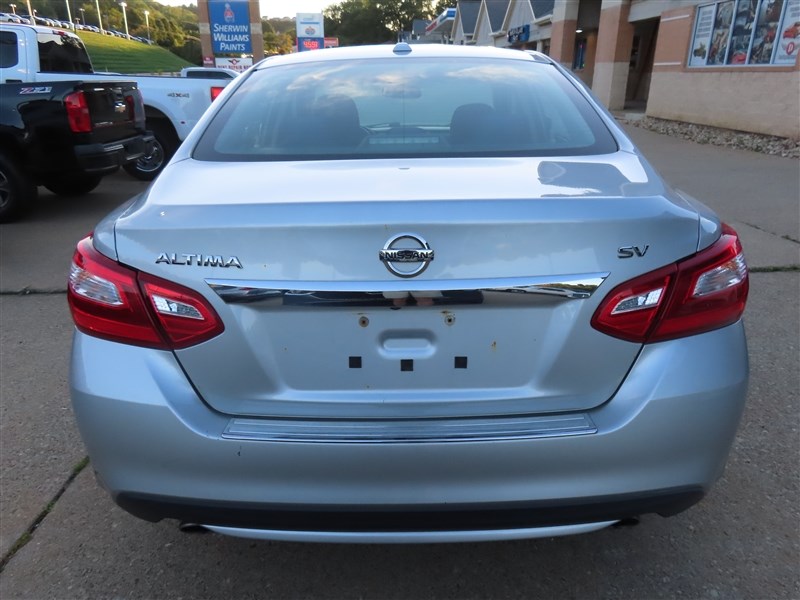 2017 NISSAN ALTIMA SV SEDAN 2.5 - 5