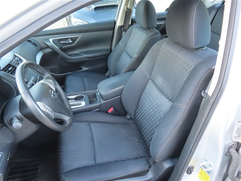 2017 NISSAN ALTIMA SV SEDAN 2.5 - 8