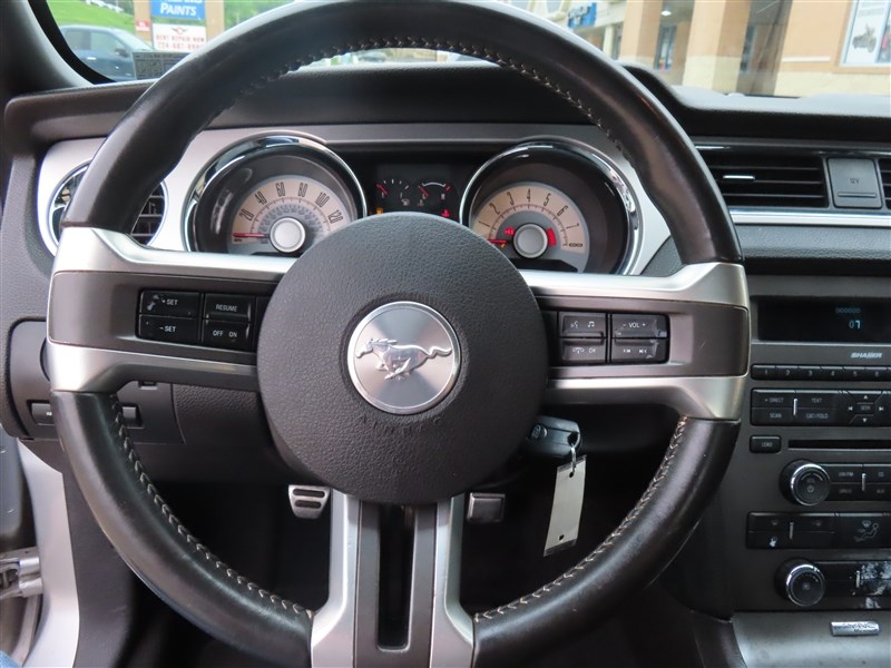 2010 FORD MUSTANG GT COUPE PREMIUM V8 5 SPEED MANUAL - 8