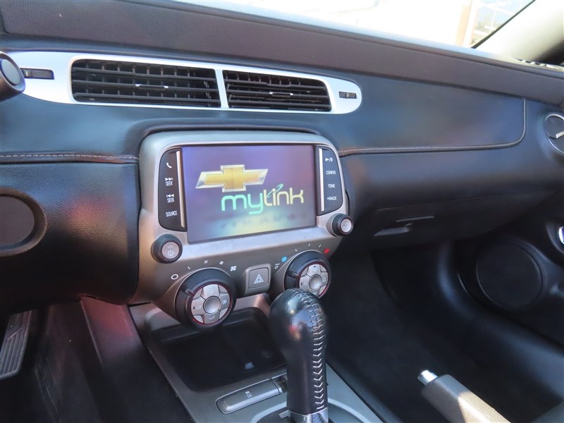 2014 CHEVROLET CAMARO photo 11 of 40