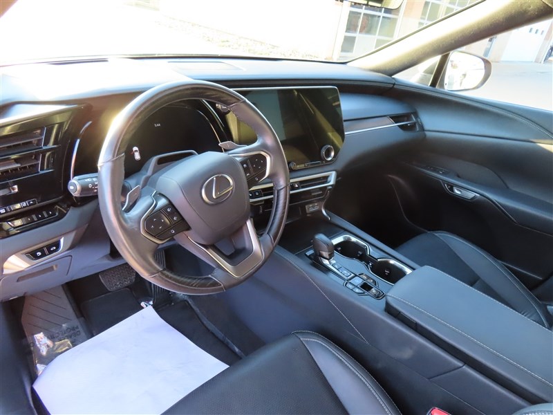2024 LEXUS RX 350 AWD photo 10 of 47