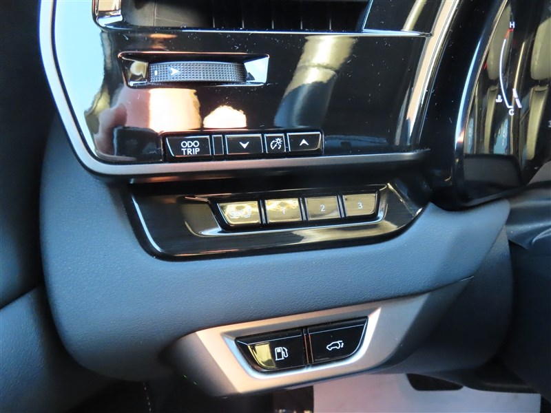 2024 LEXUS RX 350 AWD photo 22 of 47