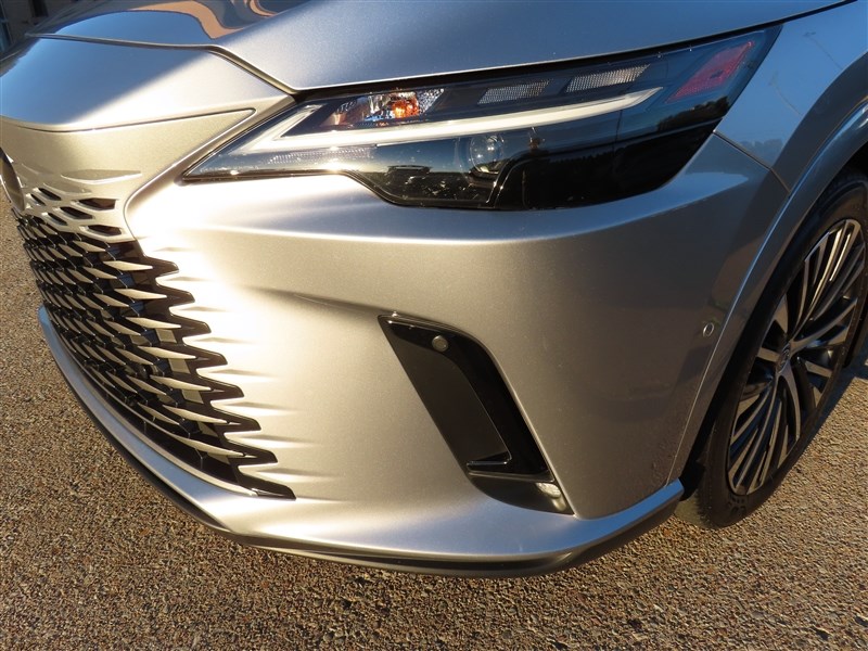 2024 LEXUS RX 350 AWD photo 35 of 47