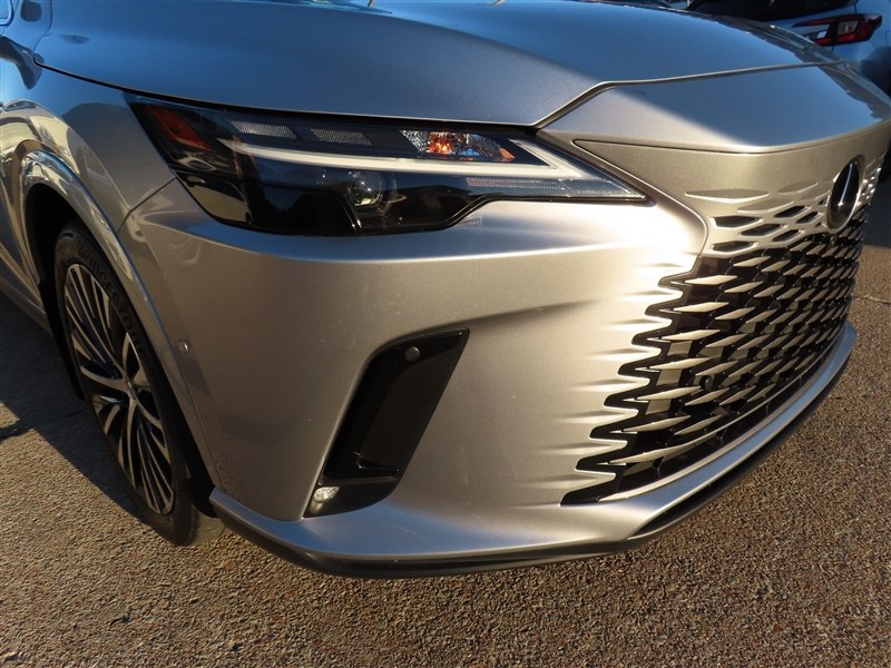 2024 LEXUS RX 350 AWD photo 38 of 47
