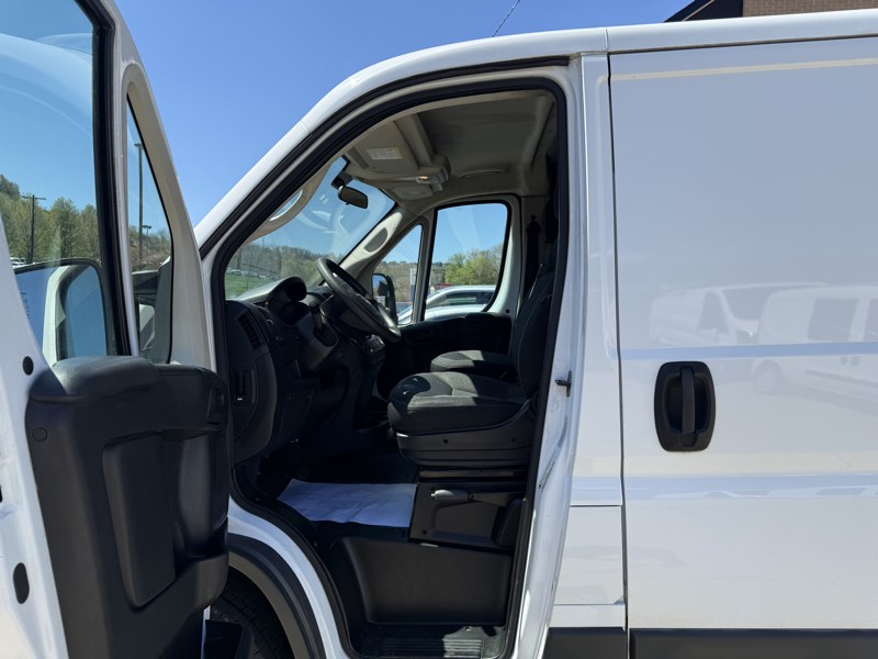 2017 RAM PROMASTER 1500 CARGO FRONT WHEEL DRIVE-V6-CARGO VAN - 8