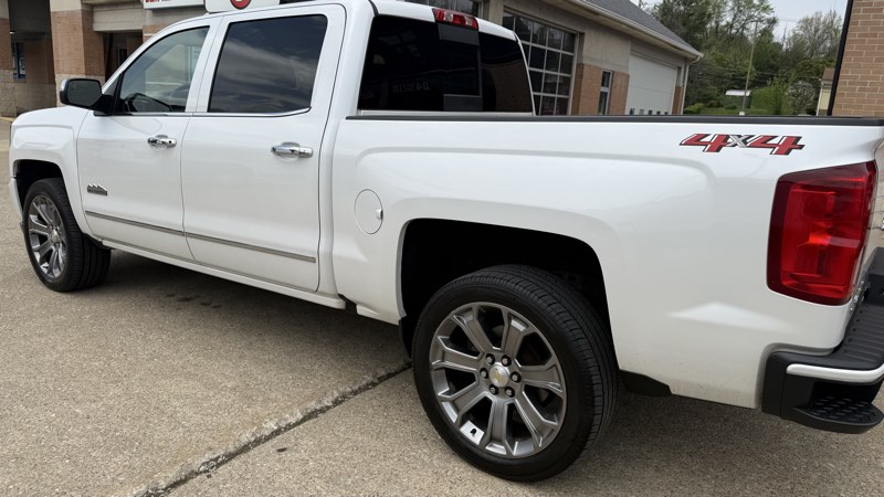 2018 CHEVROLET SILVERADO 1500 CREW HIGH COUNTRY 4X4 - 5