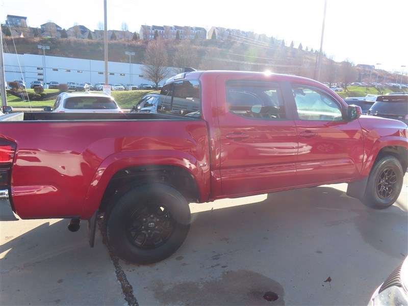 2022 TOYOTA TACOMA 3.5 V6 4X4 CREW CAB SR5 3.5L V6 - 3