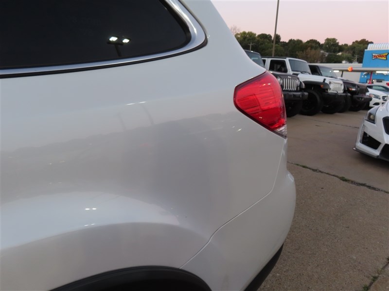 2012 SUBARU OUTBACK photo 26 of 44