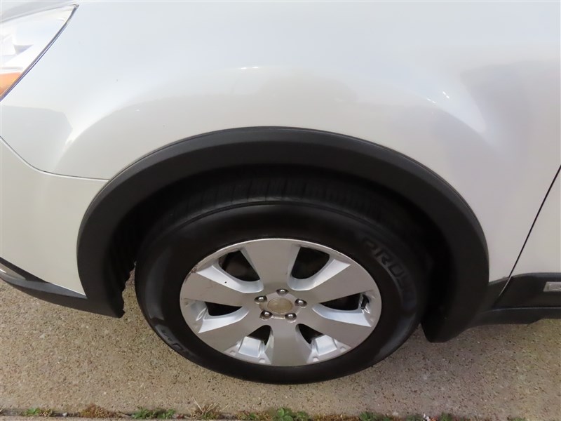 2012 SUBARU OUTBACK photo 31 of 44