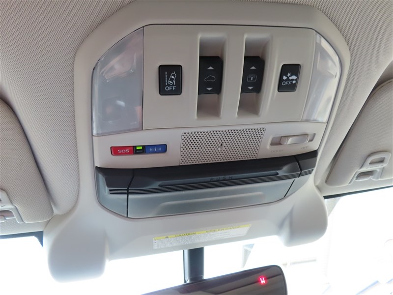 2022 SUBARU ASCENT photo 18 of 51