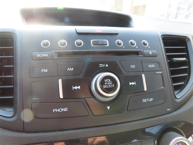 2015 HONDA CR-V LX AWD photo 15 of 46