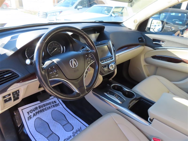 2017 ACURA MDX photo 10 of 50