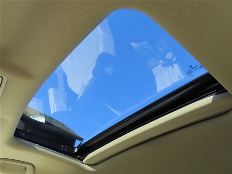 2017 ACURA MDX photo 20 of 50