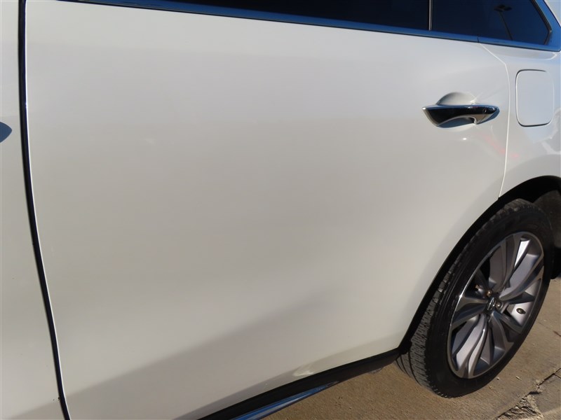 2017 ACURA MDX photo 33 of 50