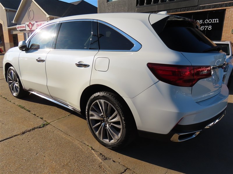 2017 ACURA MDX photo 7 of 50