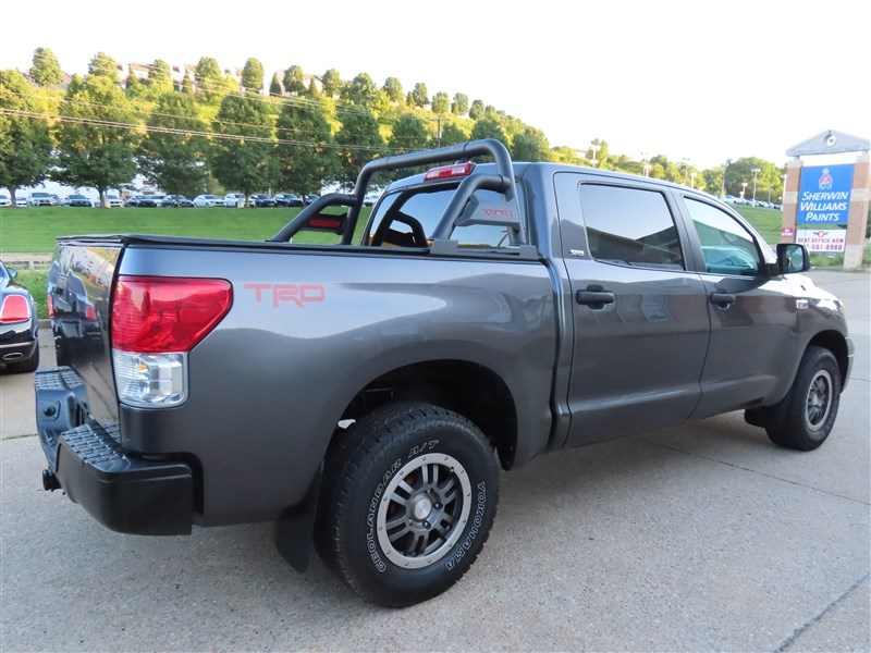 2011 TOYOTA TUNDRA 4X4 5.7L V8 CREWMAX SR5 ROCK WARRIOR - 4