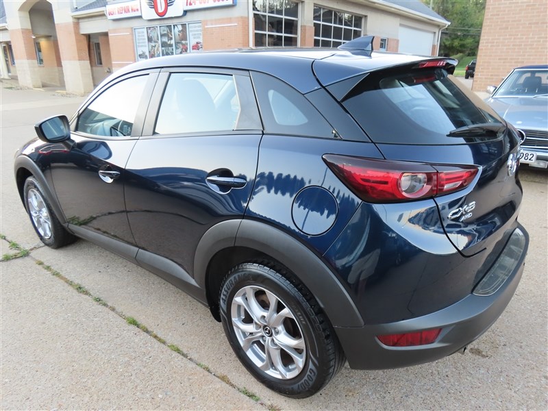 2019 MAZDA CX-3 AWD photo 7 of 43
