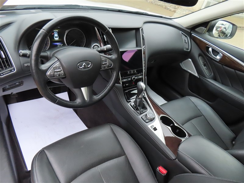 2017 INFINITI Q50 AWD PREMIUM 3.0T AWD - 10