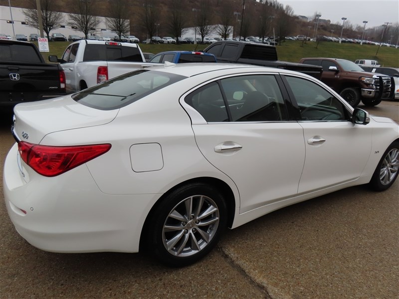 2017 INFINITI Q50 AWD PREMIUM 3.0T AWD - 4