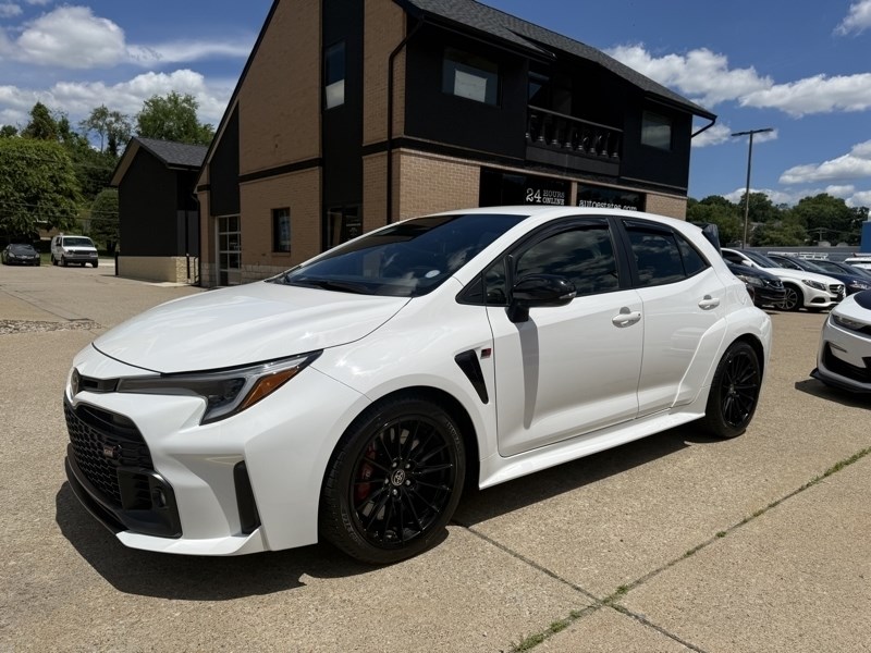 2024 TOYOTA GR COROLLA CORE PERFORMANCE PACKAGE - 0