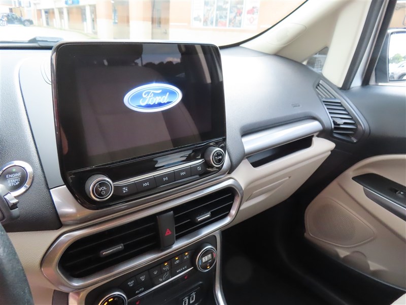 2018 FORD ECOSPORT SE - 11