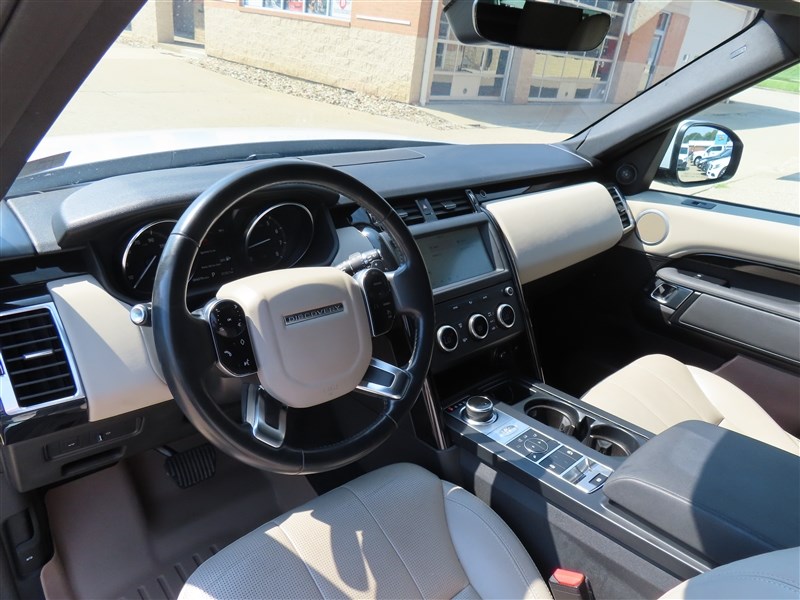 2019 LAND ROVER DISCOVERY SE AWD SE - 9