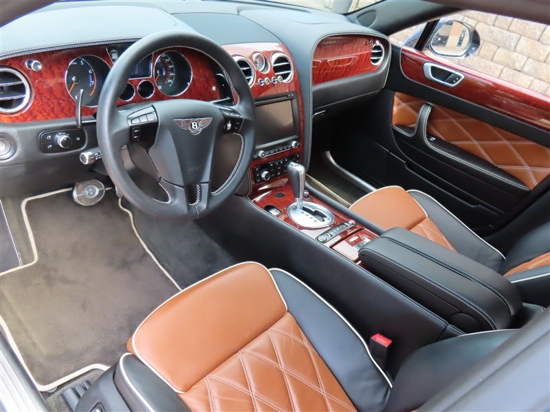 2012 BENTLEY CONTINENTAL FLYING SPUR AWD - 8