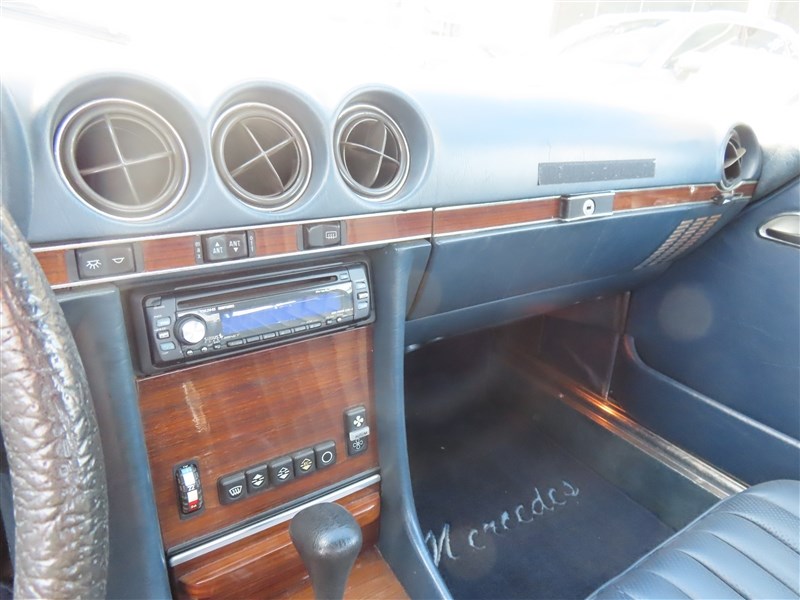 1983 MERCEDES-BENZ SL 380 ROADSTER - 11