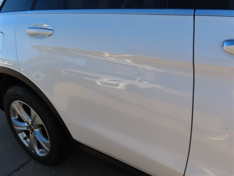 2017 MERCEDES-BENZ GLC300 4MATIC photo 39 of 44