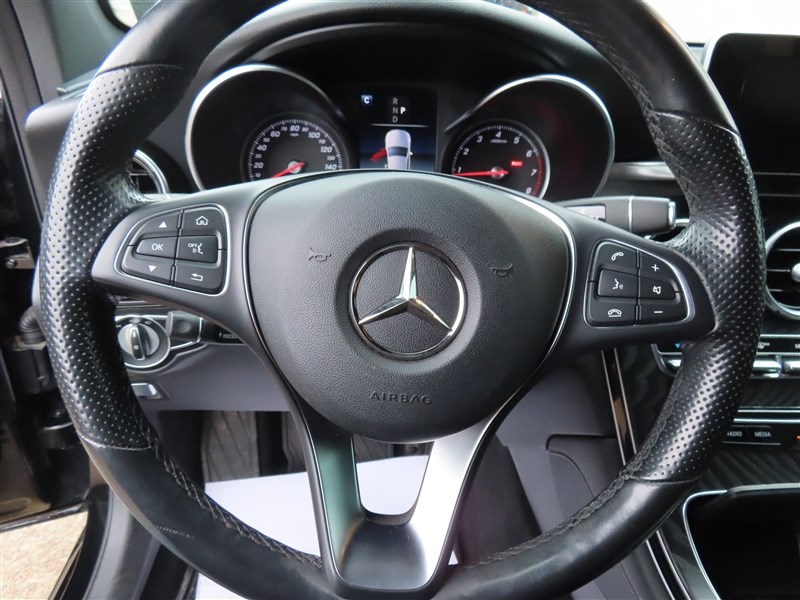 2019 MERCEDES-BENZ GLC300 4MATIC AWD-PANO ROOF-BURMEISTER SOUND - 10