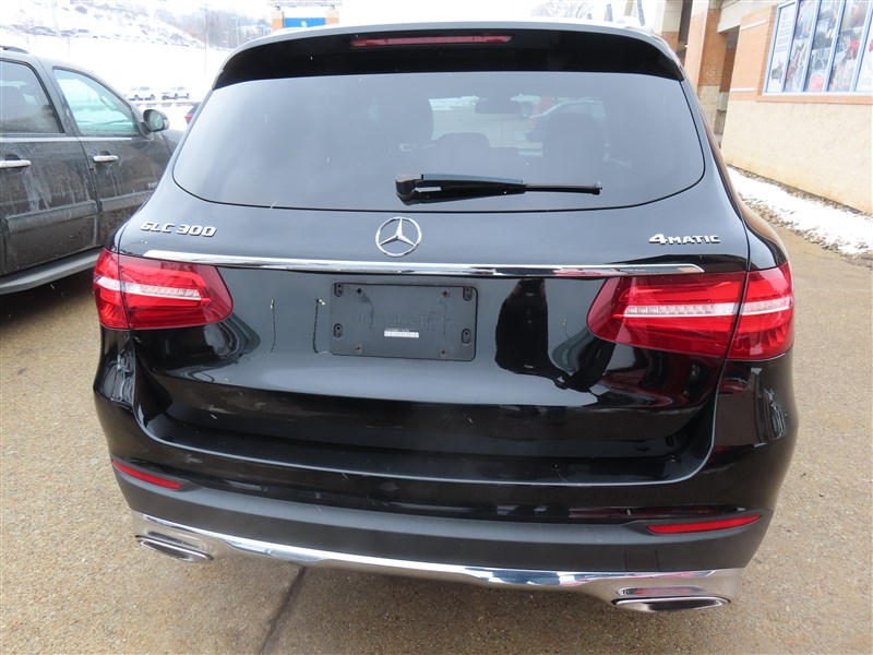 2019 MERCEDES-BENZ GLC300 4MATIC AWD-PANO ROOF-BURMEISTER SOUND - 5