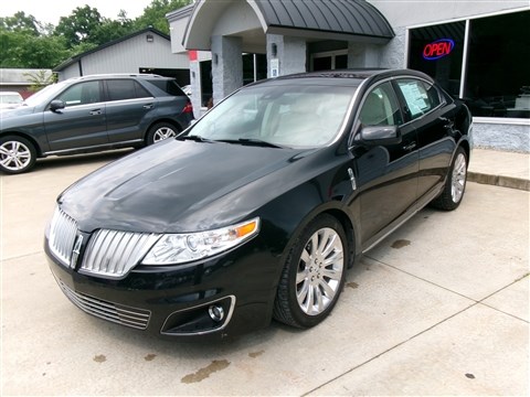 2010 Lincoln Mks