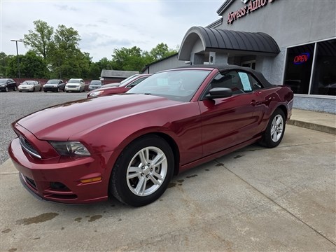 2014 Ford Mustang V6's photo