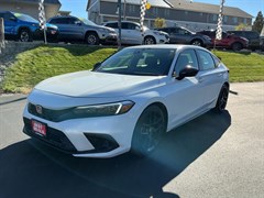 A 2023 Honda Civic SPORT
