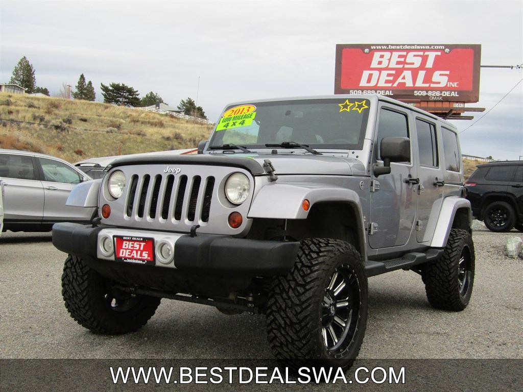 2013 Jeep Wrangler Unlimited Sahara's photo