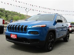 A 2017 Jeep Cherokee SPORT