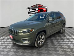 A 2020 Jeep Cherokee LIMITED