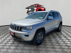 A 2019 Jeep Grand Cherokee LIMITED