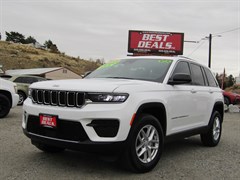 A 2025 Jeep Grand Cherokee LAREDO - IN BREWSTER -